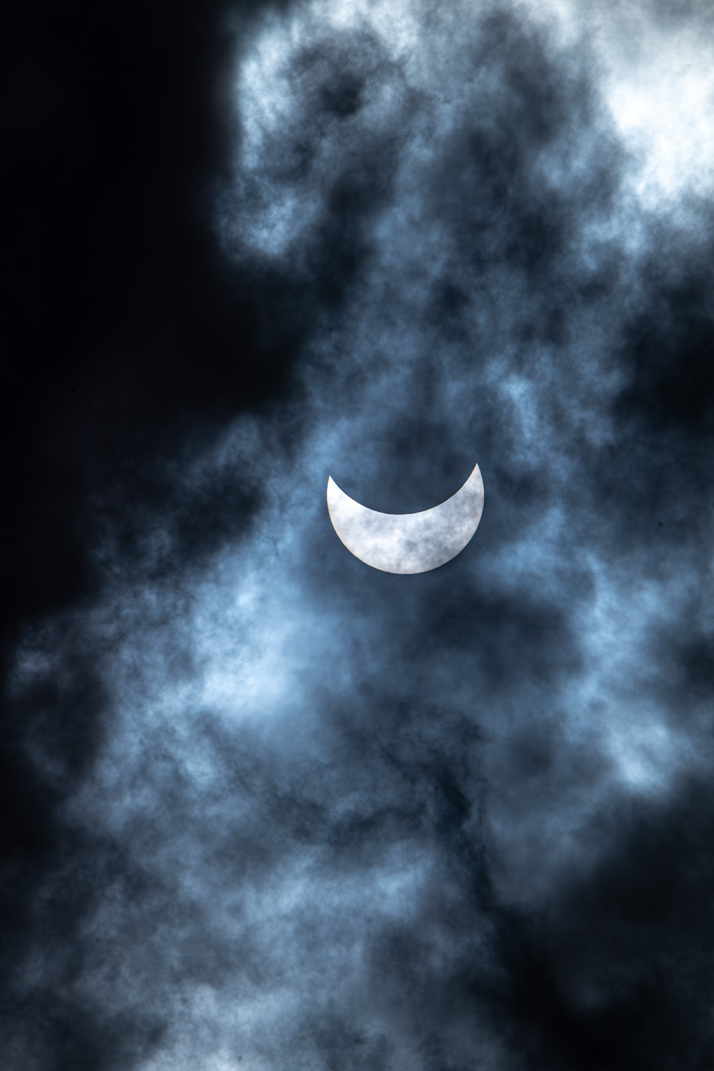 Celestial Veil: Nature’s Ethereal Canvas